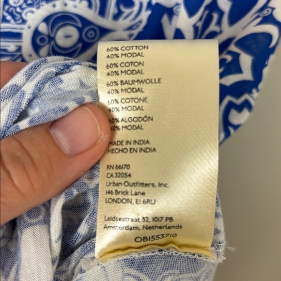 NWT Anthropologie Maeve Blue and White Floral T Shirt - M - Picture 9 of 10